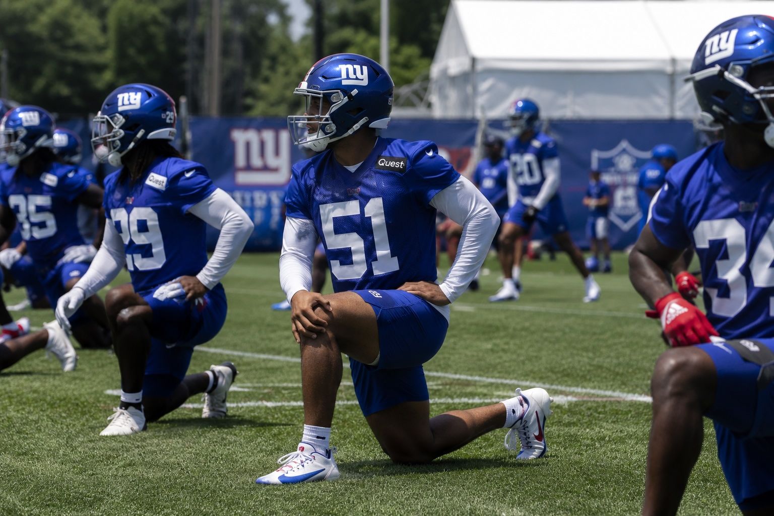 Giants’ Training Camp Already a Storybook of Questions: Drafters on Notice, Position Battles Heating Up, and Roster Moves Adding Fuel