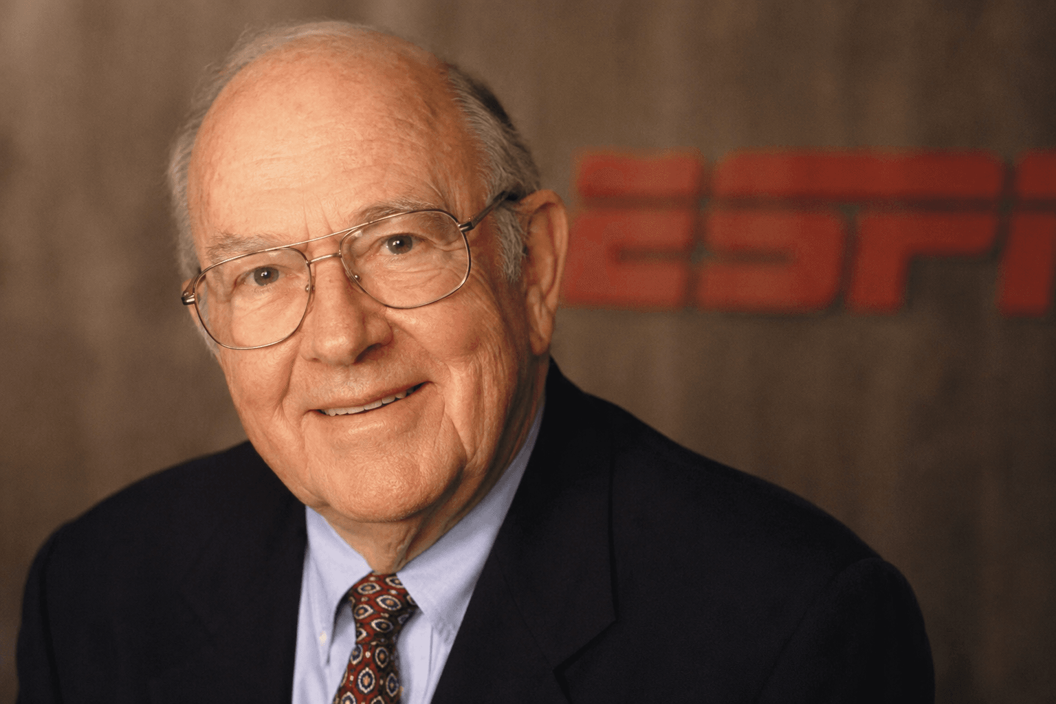 HE GOT FIRED… SO HE STARTED ESPN! — BILL RASMUSSEN WAS ABSOLUTELY OUT OF HIS MIND 